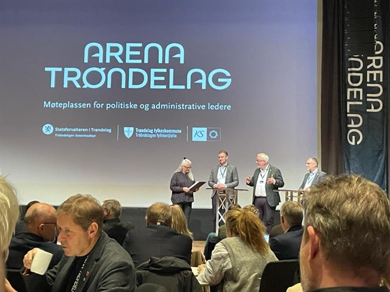 Diskusjon mellom ledere i Trøndelag.